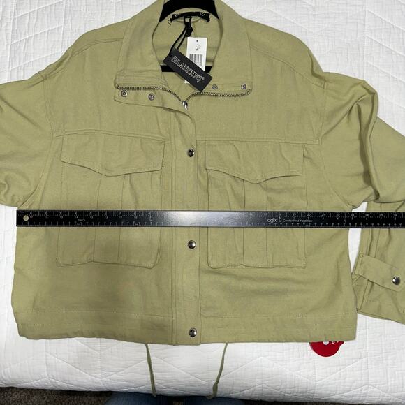 NWT [BLANKNYC] Green Linen Cotton Utility Jacket w/ Drawstring Hem – Size M - Picture 15 of 16